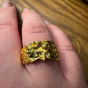 Gold Face Design Ring